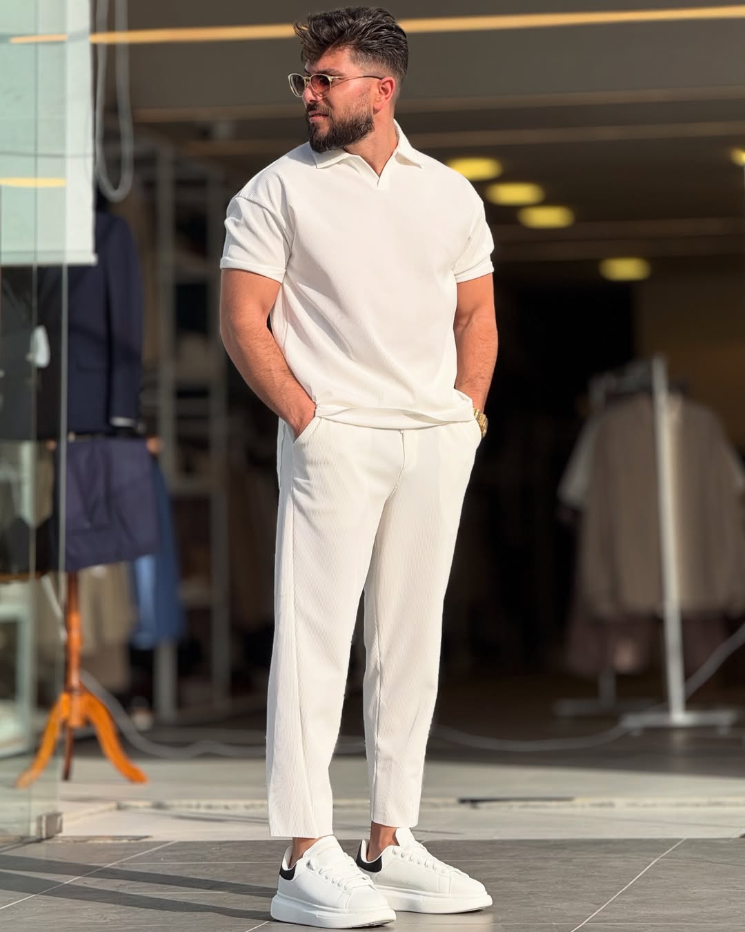 The Sovereign White Set Tshirt & Trousers